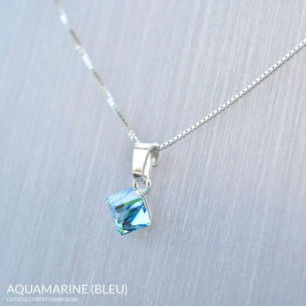 Collier Cube En Cristal Blanc Et Argent – Image 4